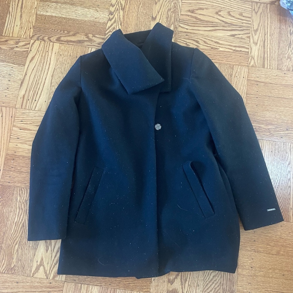 Tahari size small black wrap coat